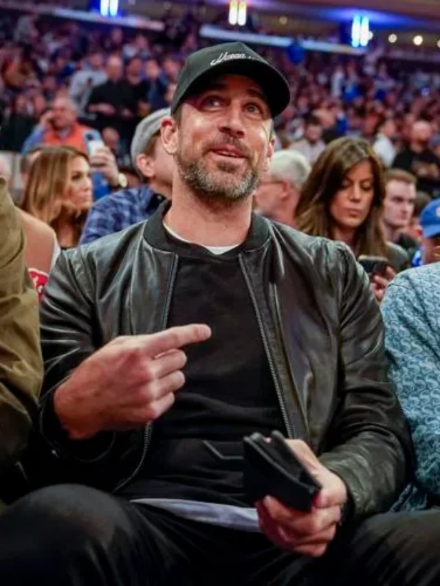 Jets fans show major support for their new QB (5)