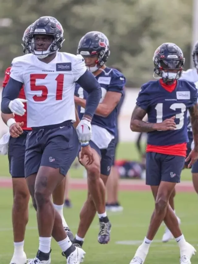 Mother's Day Message from Texans Rookies (1)