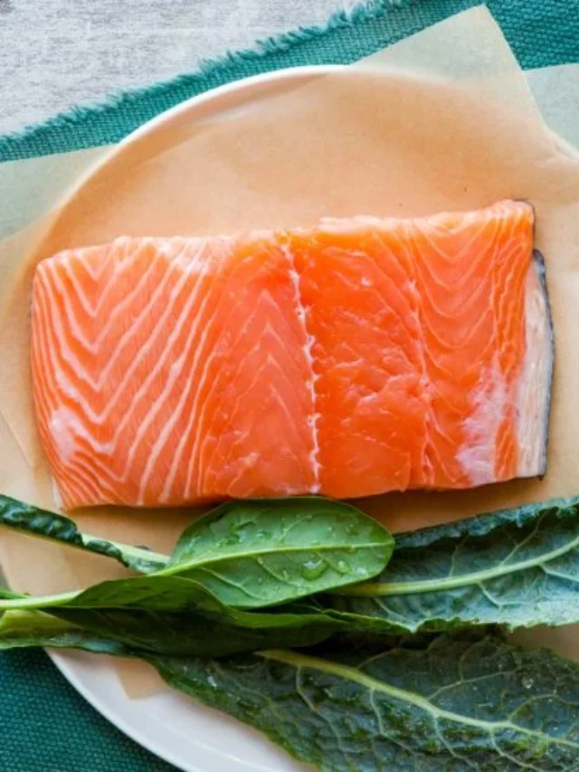 Raw-Seafood-With-Spices-And-Kale-1296x728-header-732x549