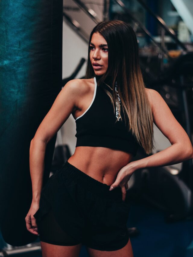 The 3 Most-Effective Abs Exercises You Can Do at Home Using Just a Wall